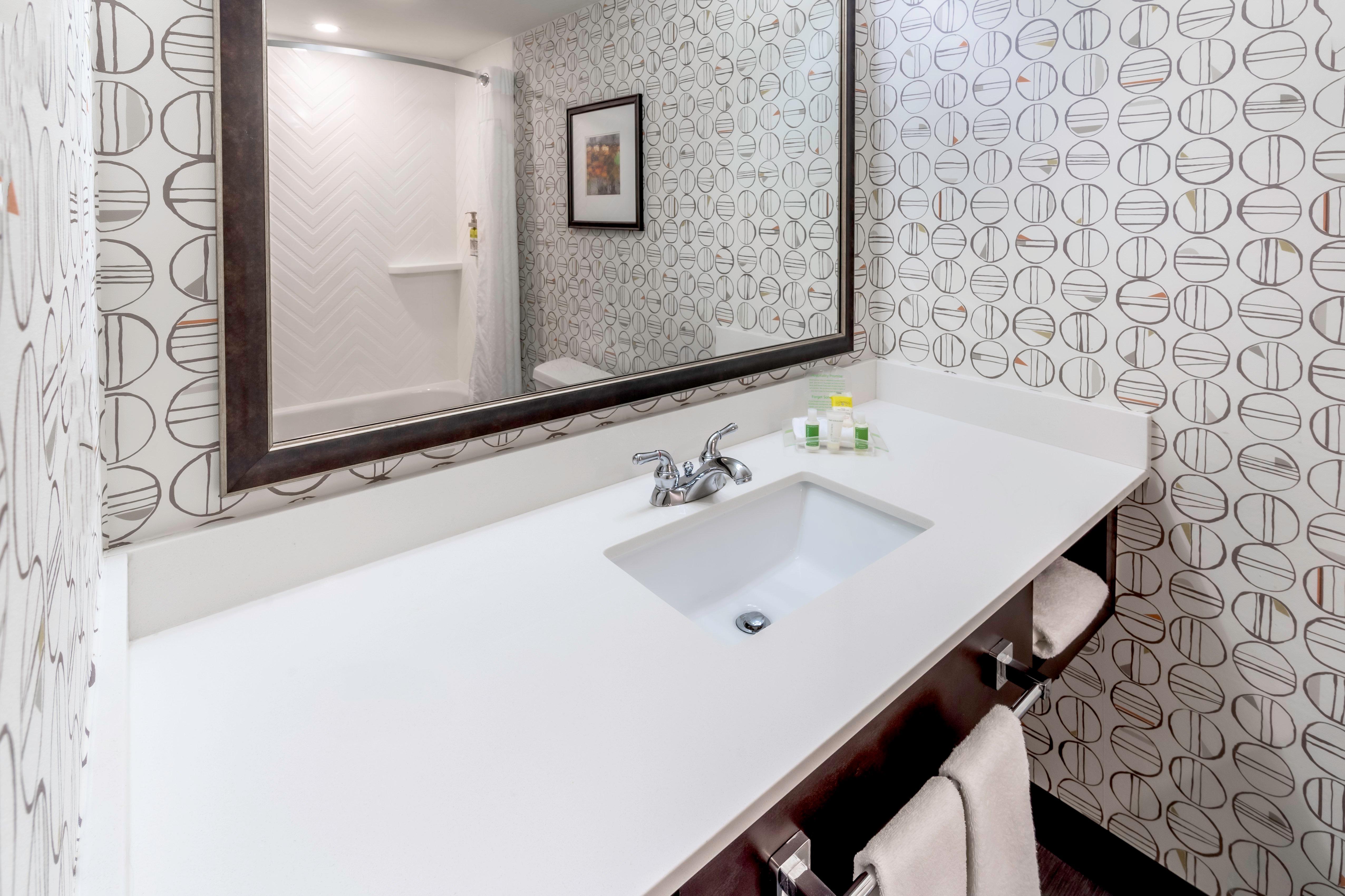 Holiday Inn Milwaukee Airport By Ihg Экстерьер фото