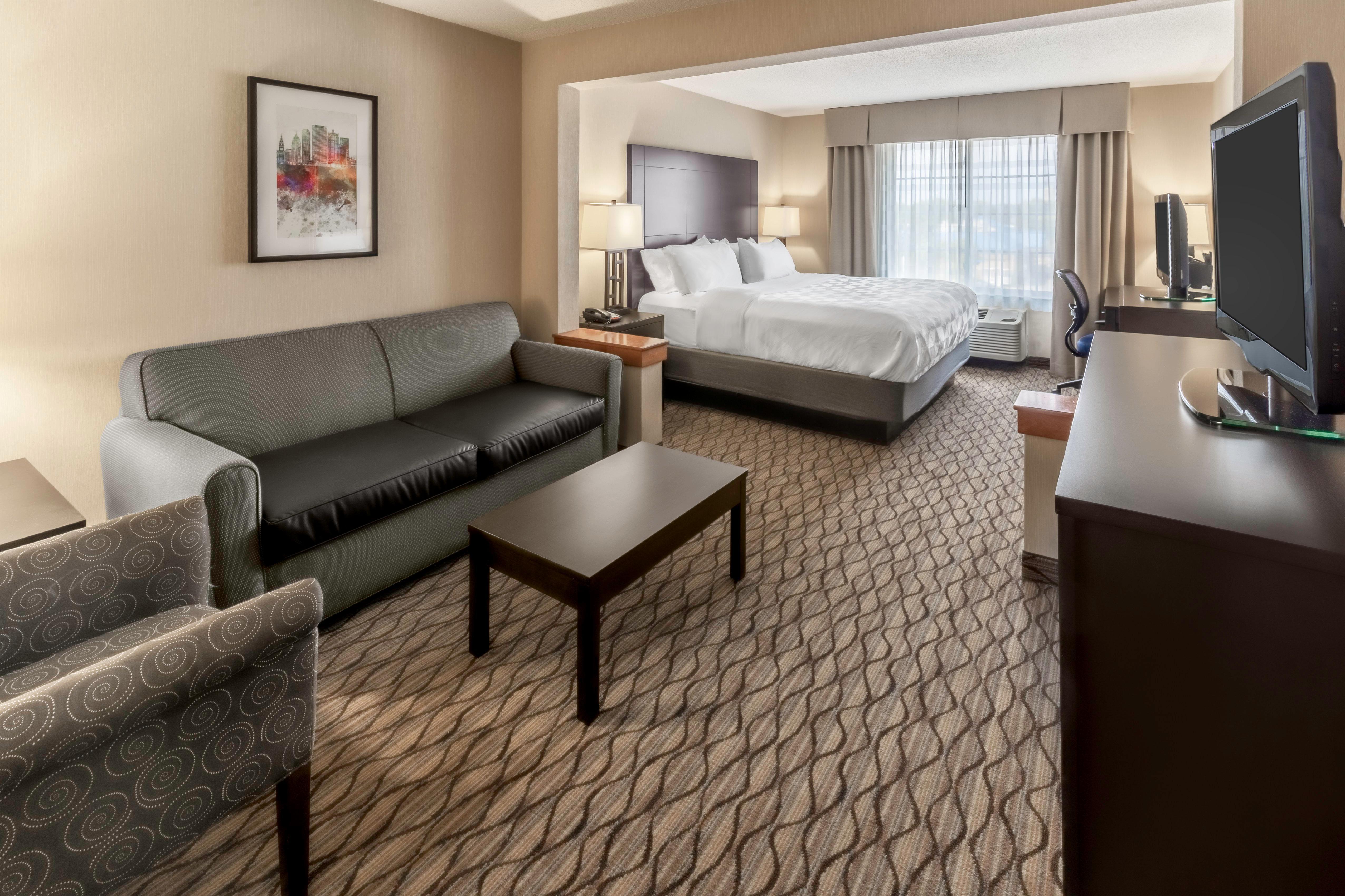 Holiday Inn Milwaukee Airport By Ihg Экстерьер фото